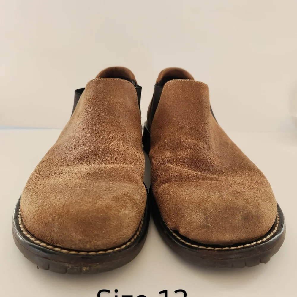Donald J Pliner size 11 M slip on suede shoe in great used‎ condition